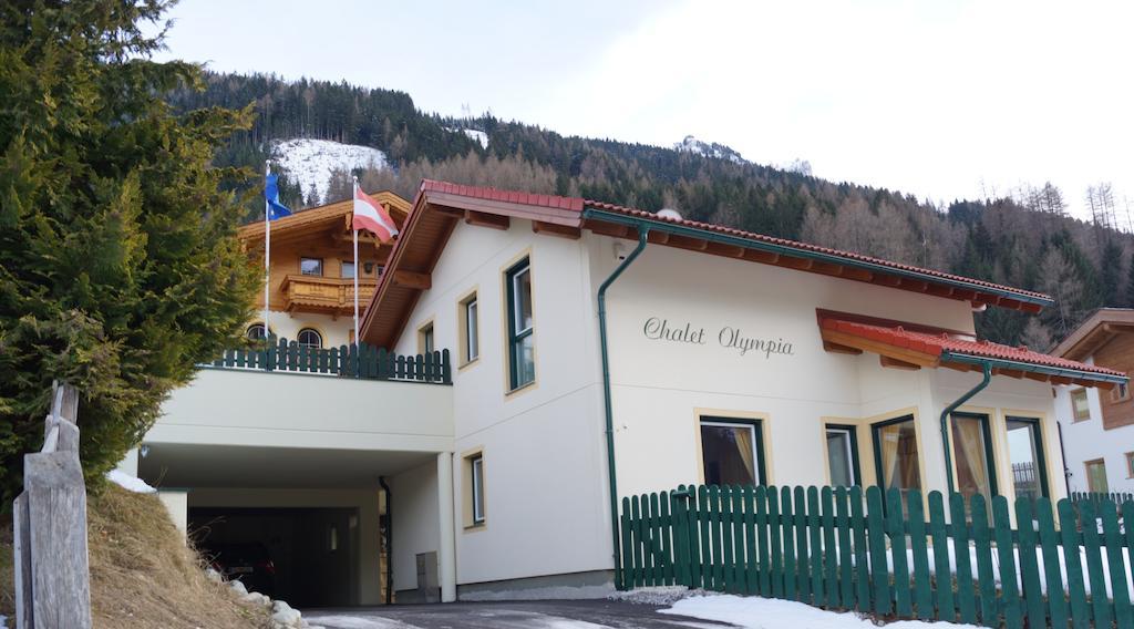 Chalet Olympia Neustift im Stubaital Esterno foto