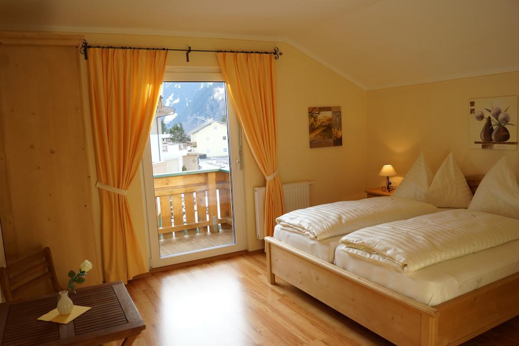 Chalet Olympia Neustift im Stubaital Camera foto